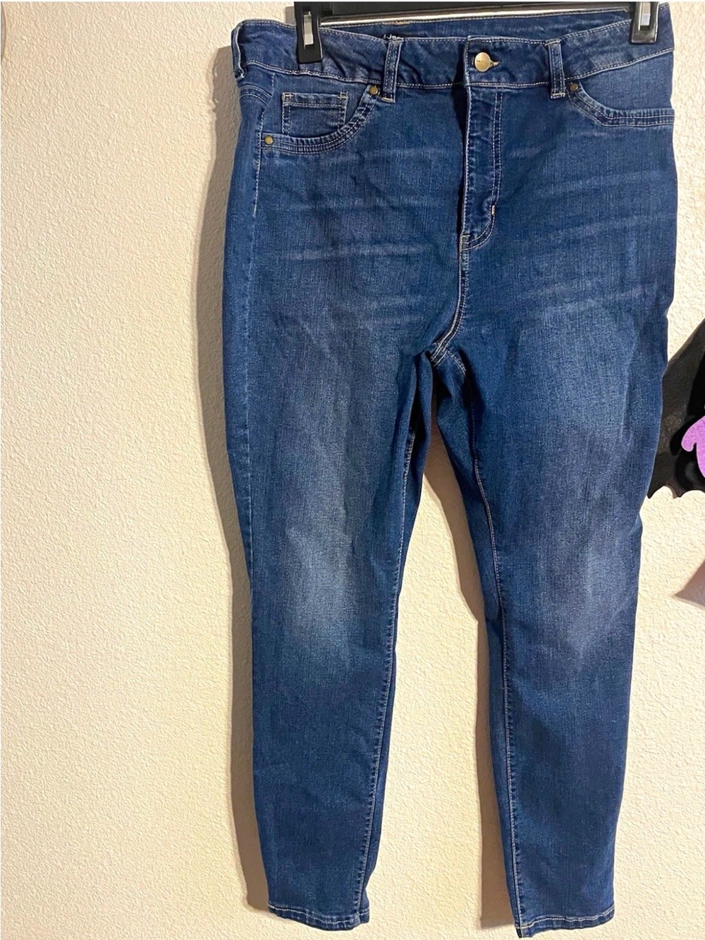 Women’s jeans size 16